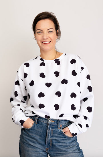 Sweat-Shirt MALOTRU coeurs noirs 🖤 - Léopoldine Chateau
