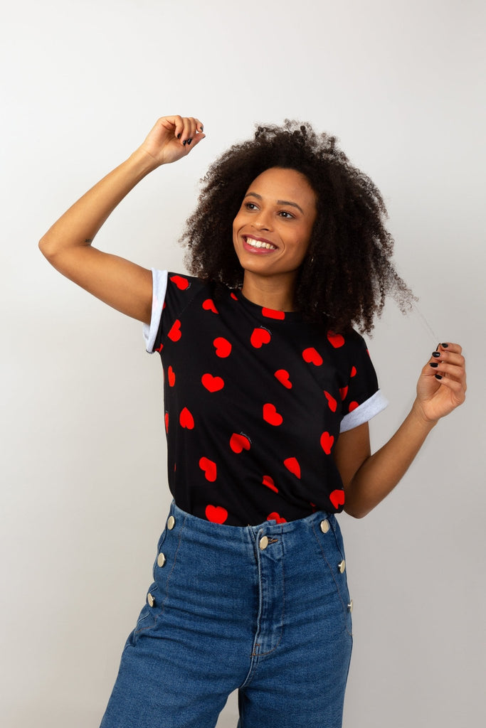 Tee-shirt GLORIA noir coeurs rouges - Léopoldine Chateau
