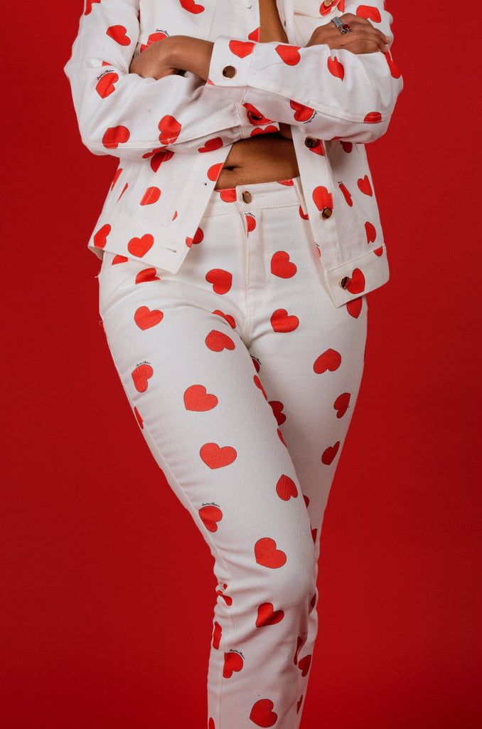 Jean slim FREDDIE imprimé coeurs rouges - Léopoldine Chateau