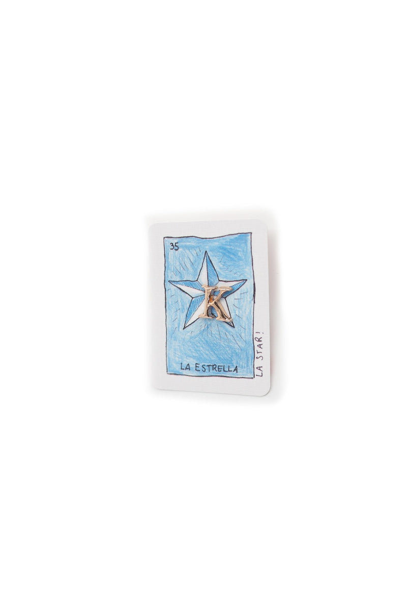 Pin's LETTRE - Léopoldine Chateau