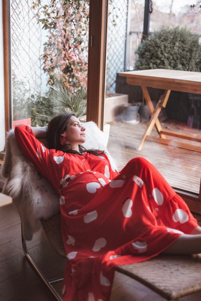 Robe CARMEN rouge coeurs blancs - Léopoldine Chateau