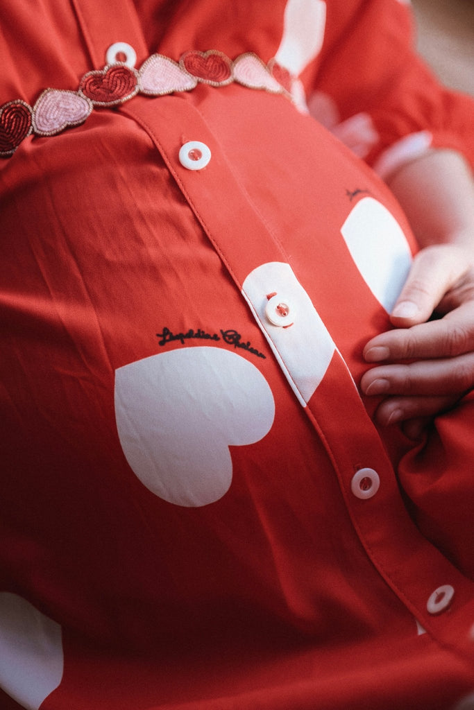 Robe CARMEN rouge coeurs blancs - Léopoldine Chateau