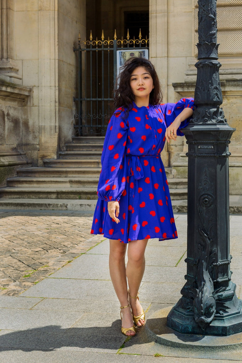 Robe courte LUNA marine imprimée coeurs - Léopoldine Chateau