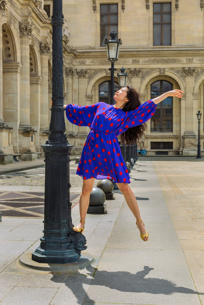 Robe courte LUNA marine imprimée coeurs - Léopoldine Chateau