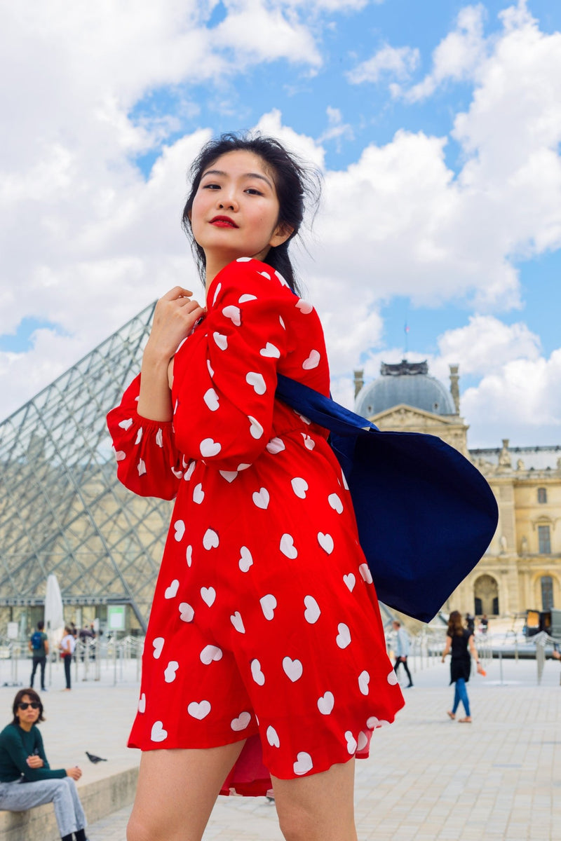 Robe courte LUNA rouge imprimée coeurs - Léopoldine Chateau
