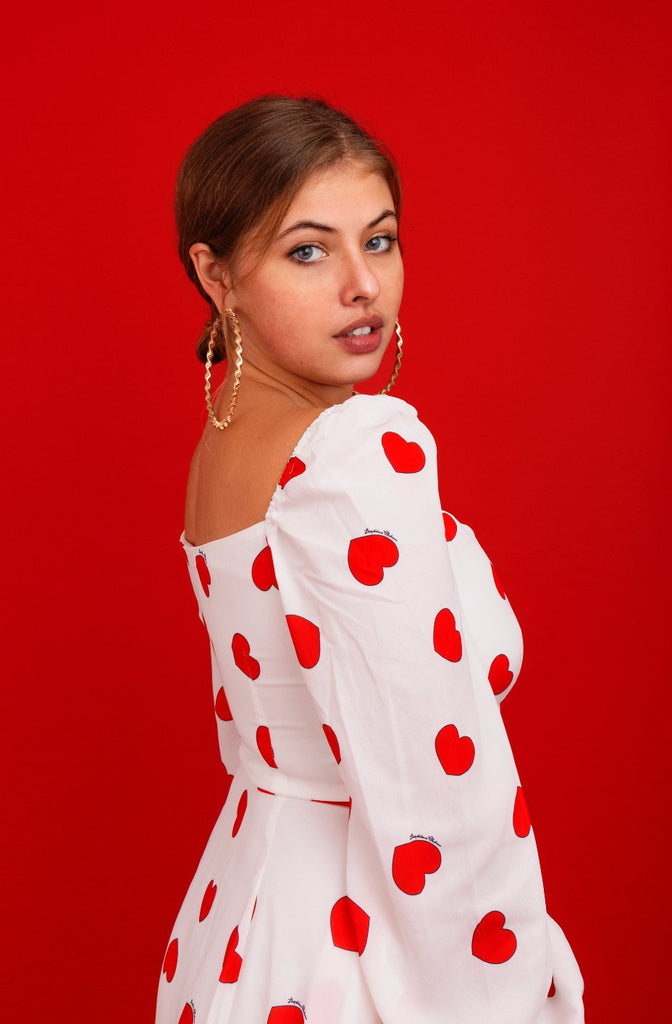 Robe EMILY blanche coeurs rouges - Léopoldine Chateau