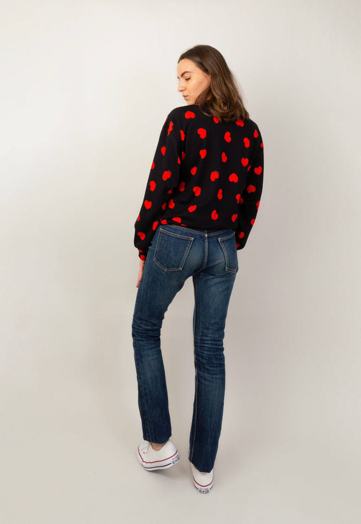 Sweat-shirt MALOTRU noir coeurs rouges - Léopoldine Chateau