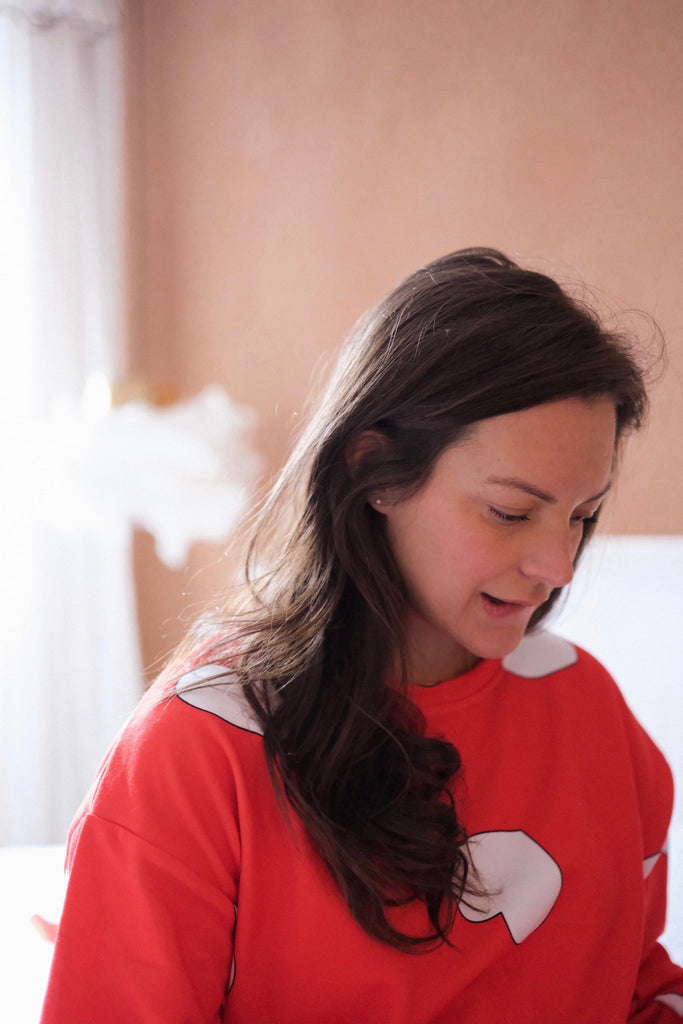 Sweat-shirt MALOTRU Rouge gros Coeur blancs - Léopoldine Chateau